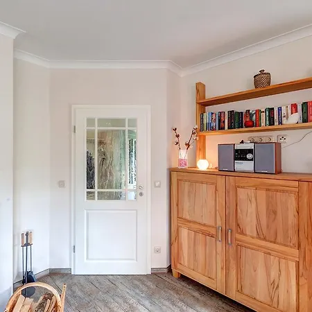 Сasa de vacaciones Reetdachhaus Seeblick *